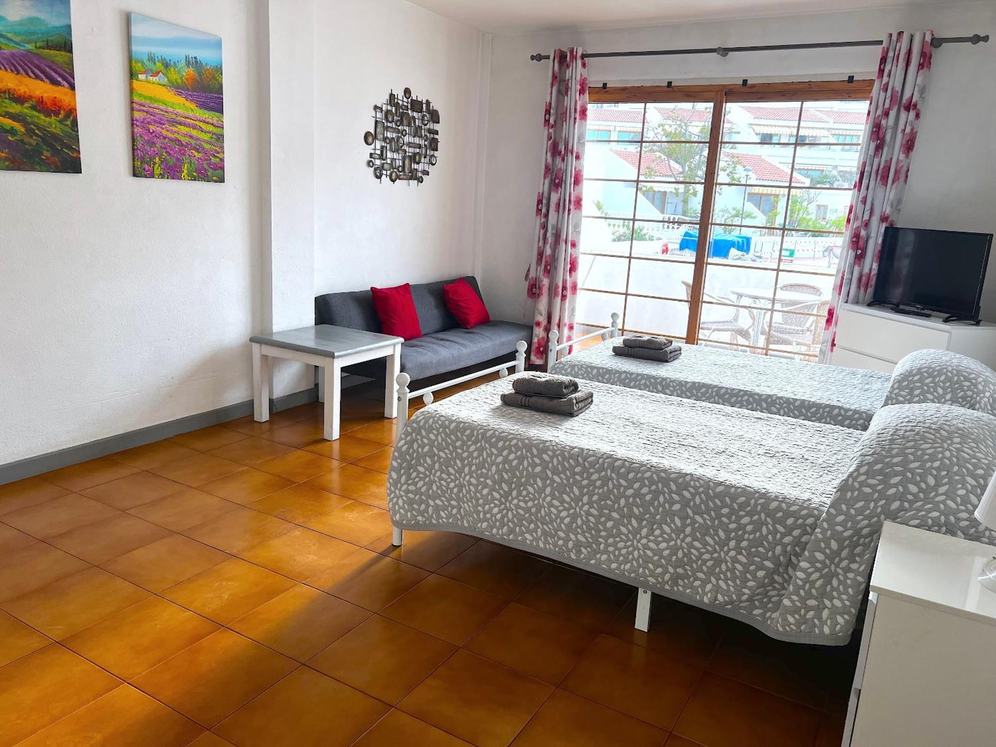 Garden Heated Pool, Near Beach, Costa Adeje Apartment *